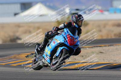 media/Dec-18-2022-SoCal Trackdays (Sun) [[8099a50955]]/Turn 4 (1pm)/